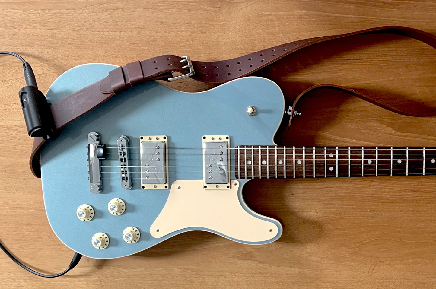 Sennheiser XSW-D Riem- / Gitaarbandhouder