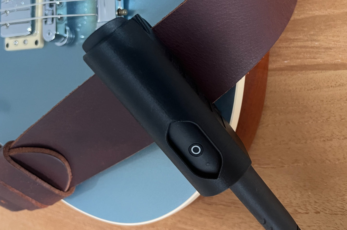 Sennheiser XSW-D Riem- / Gitaarbandhouder